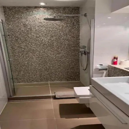 Faro Eurovea * Pressburg